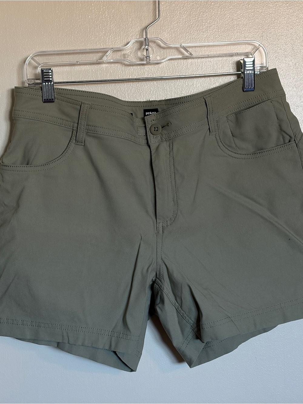 Prana active shorts